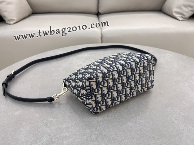 Dior专柜新款迪奥顶级原单中号Travel Nomad手提肩背包 djfk1042